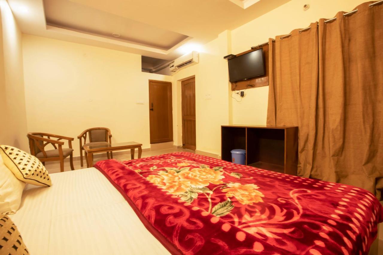 Hotel Grace Ganga By Oscenox-Hotel In Rishīkesh 外观 照片